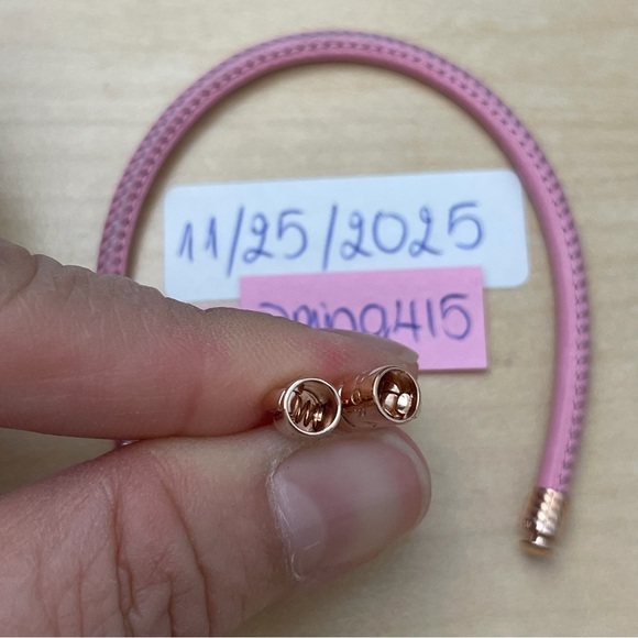 Pandora pink leather rose gold plated bracelet - Picture 4 of 7